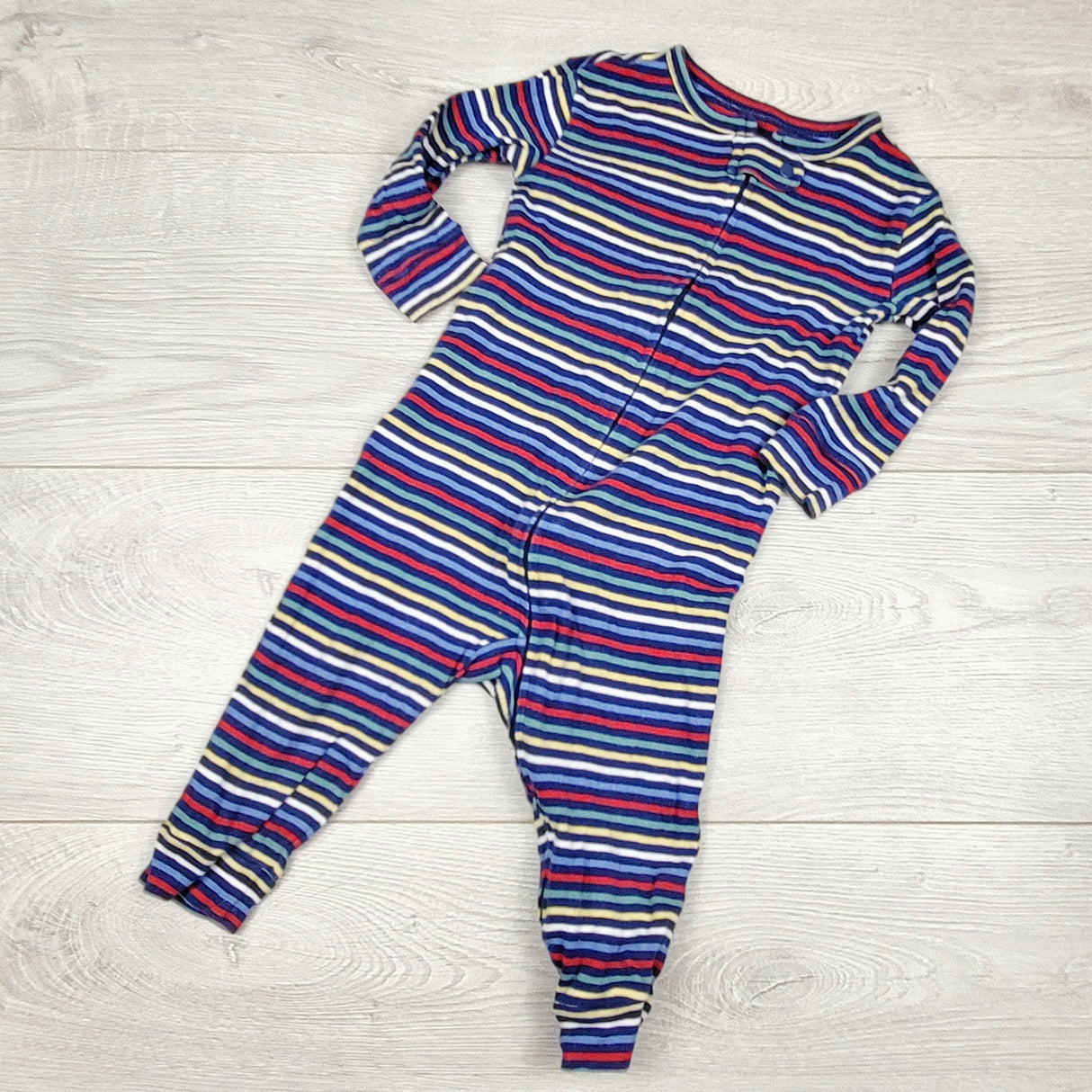 ECRS4 - Gap navy striped organic cotton zippered sleeper. Size 6-12 months