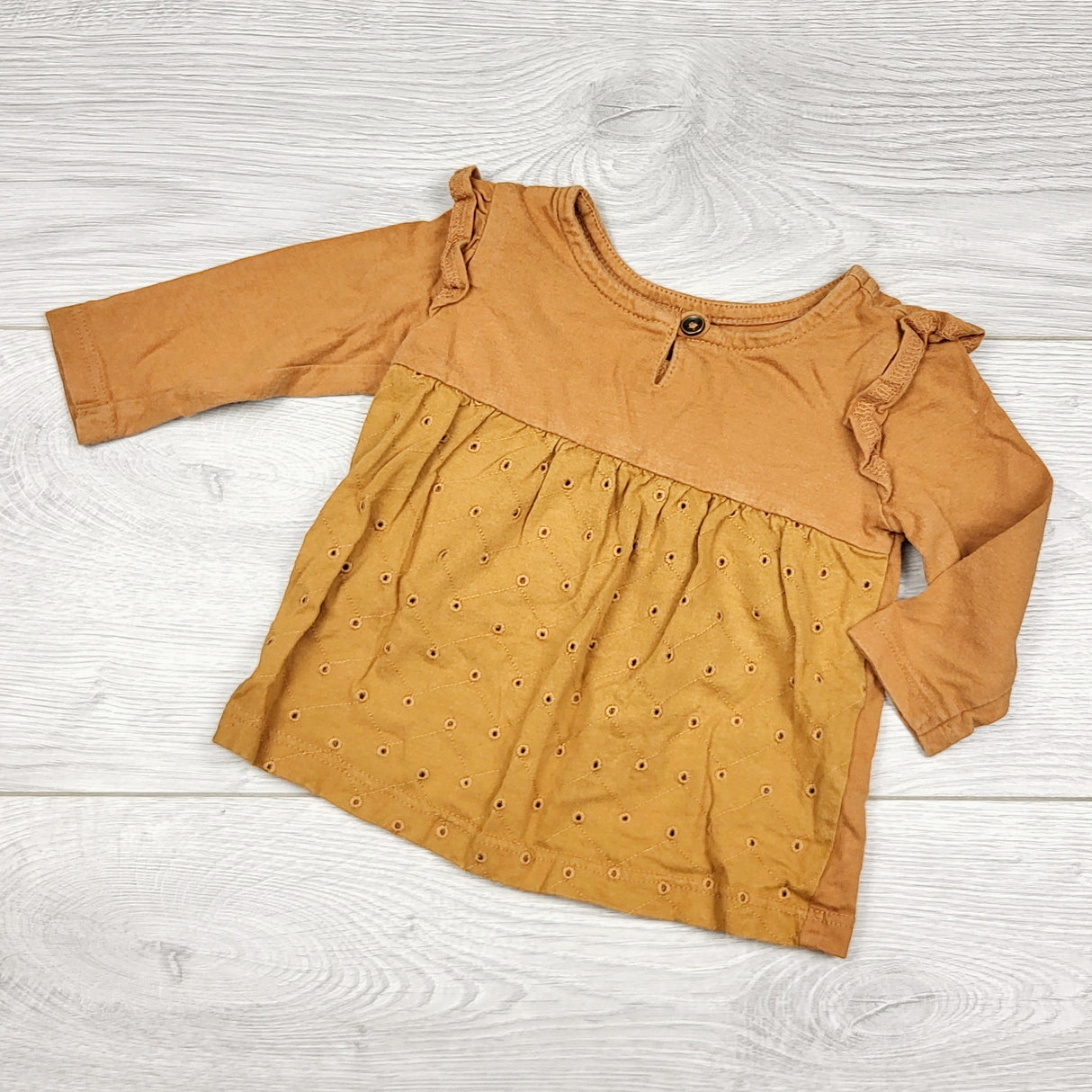 ECRS4 - Carters tan eyelet top. Size 6 months