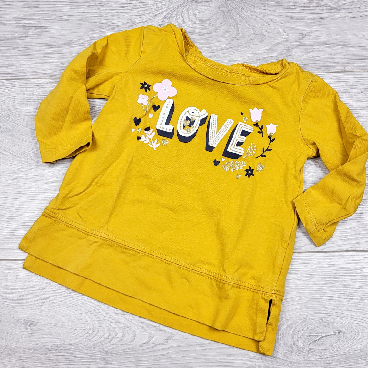 ECRS4 - Carters yellow "Love" top. Size 6 months