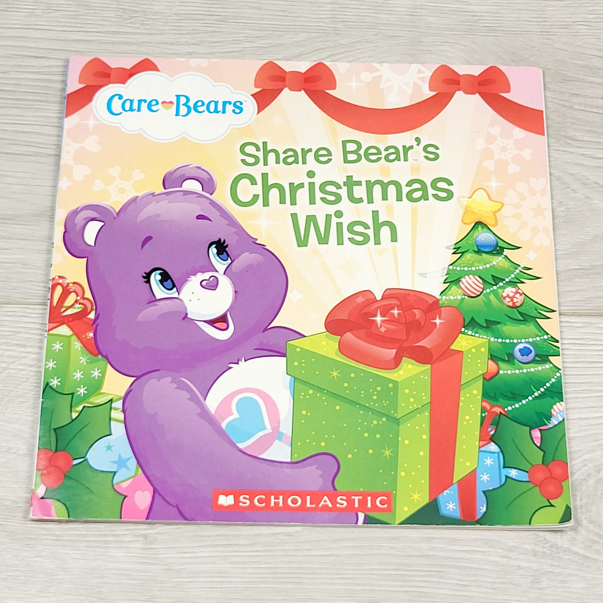 CKFT1 - Share Bear's Christmas Wish. Soft cover book