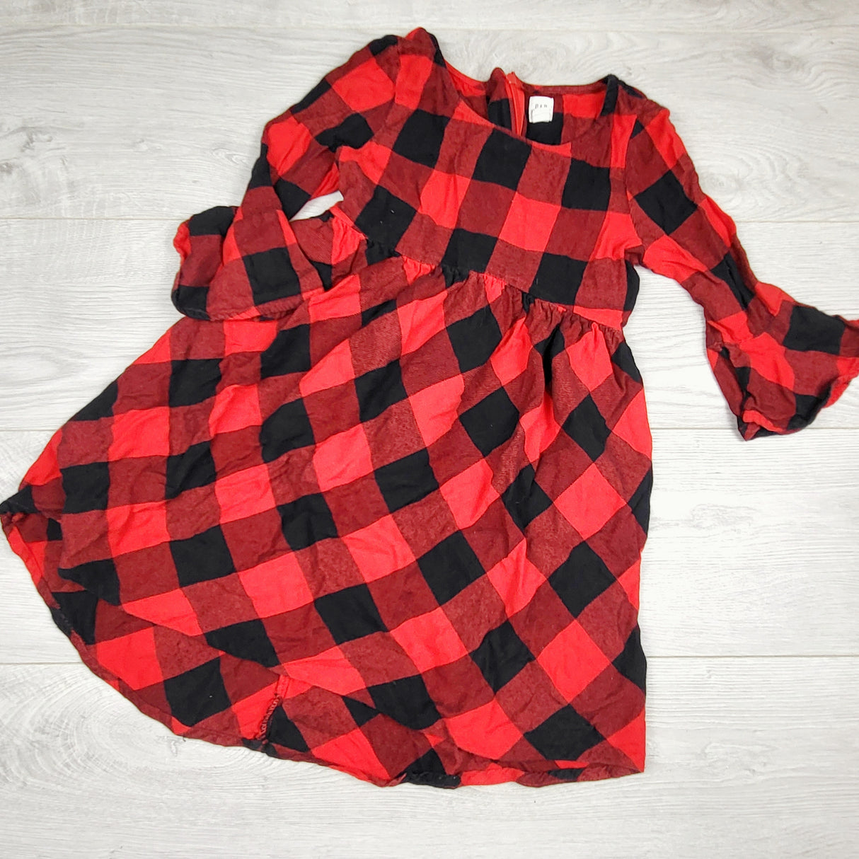 CKFT1 - Gap red buffalo plaid dress. Size medium (8)