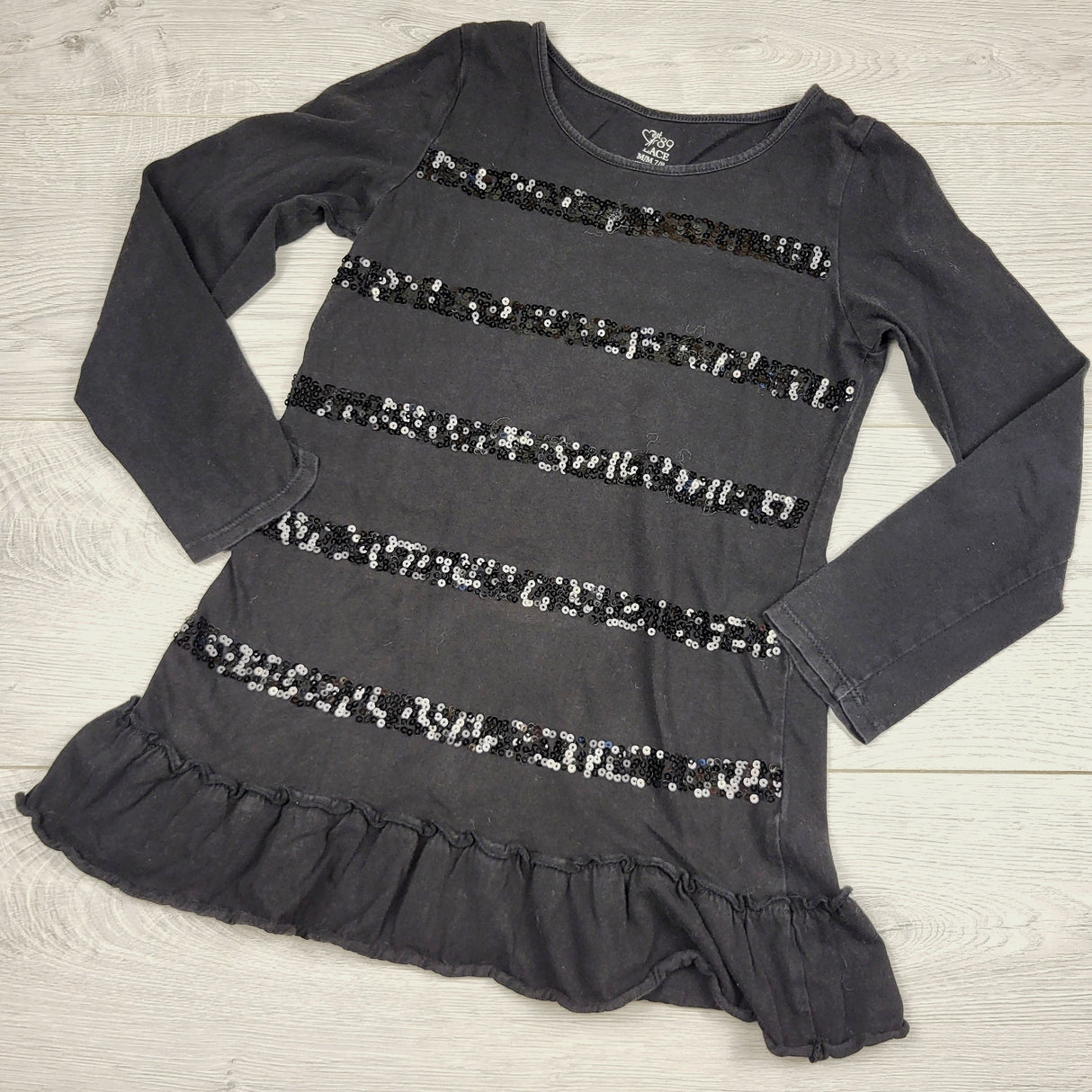 BVRN1 - Children's Place black long sleeved top with sequins. Size 7/8