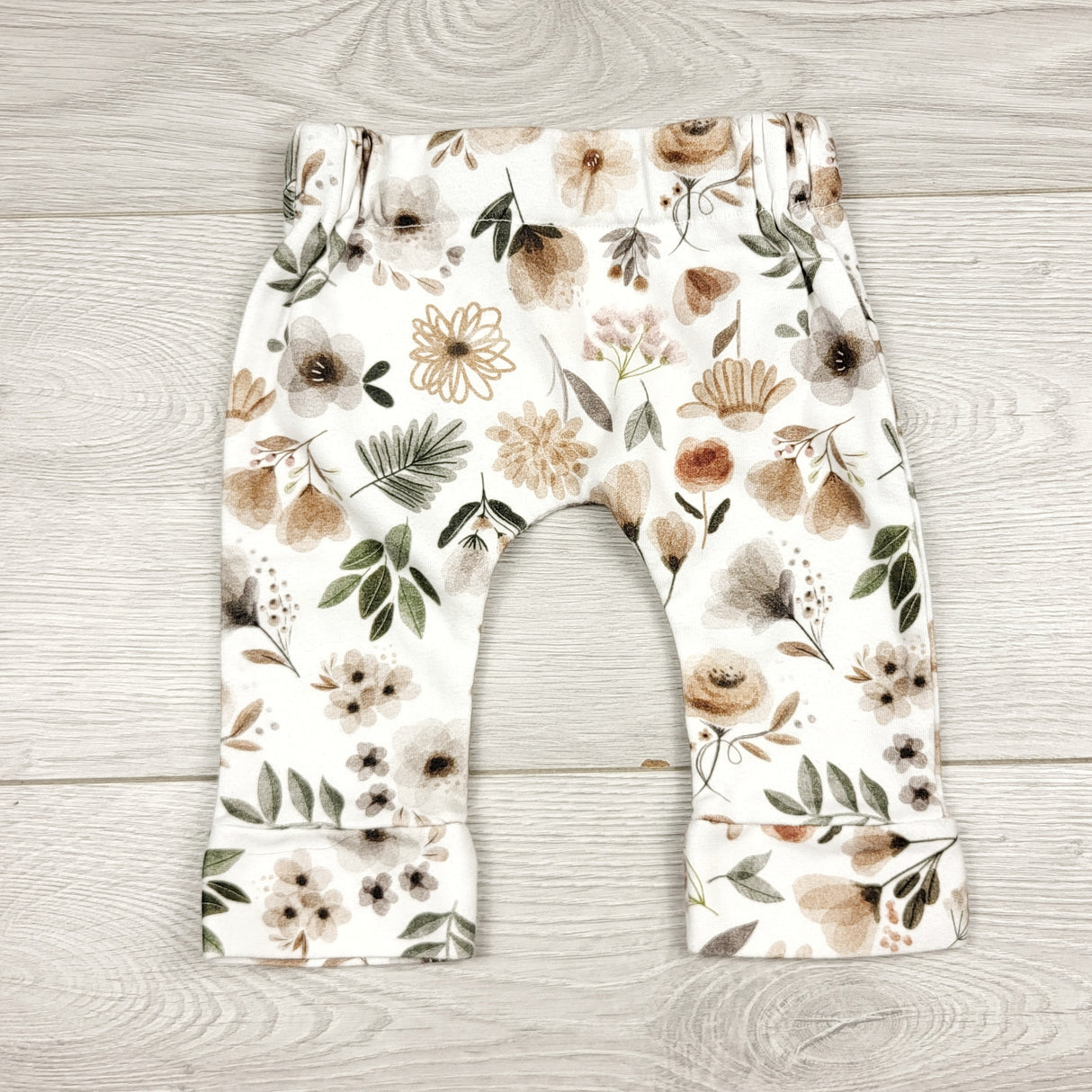 JGIB1 - Handmade floral print pants. Approx 0-3 months