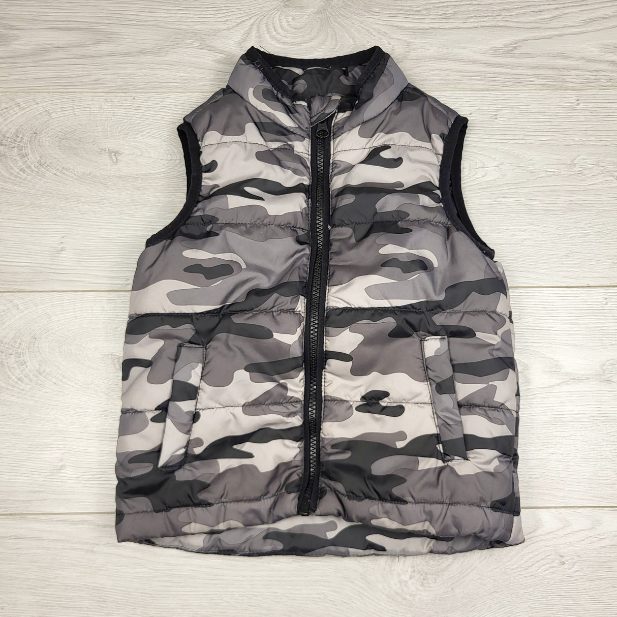 JMCL1 - Andy and Evan camouflage puffer vest. Size 4T