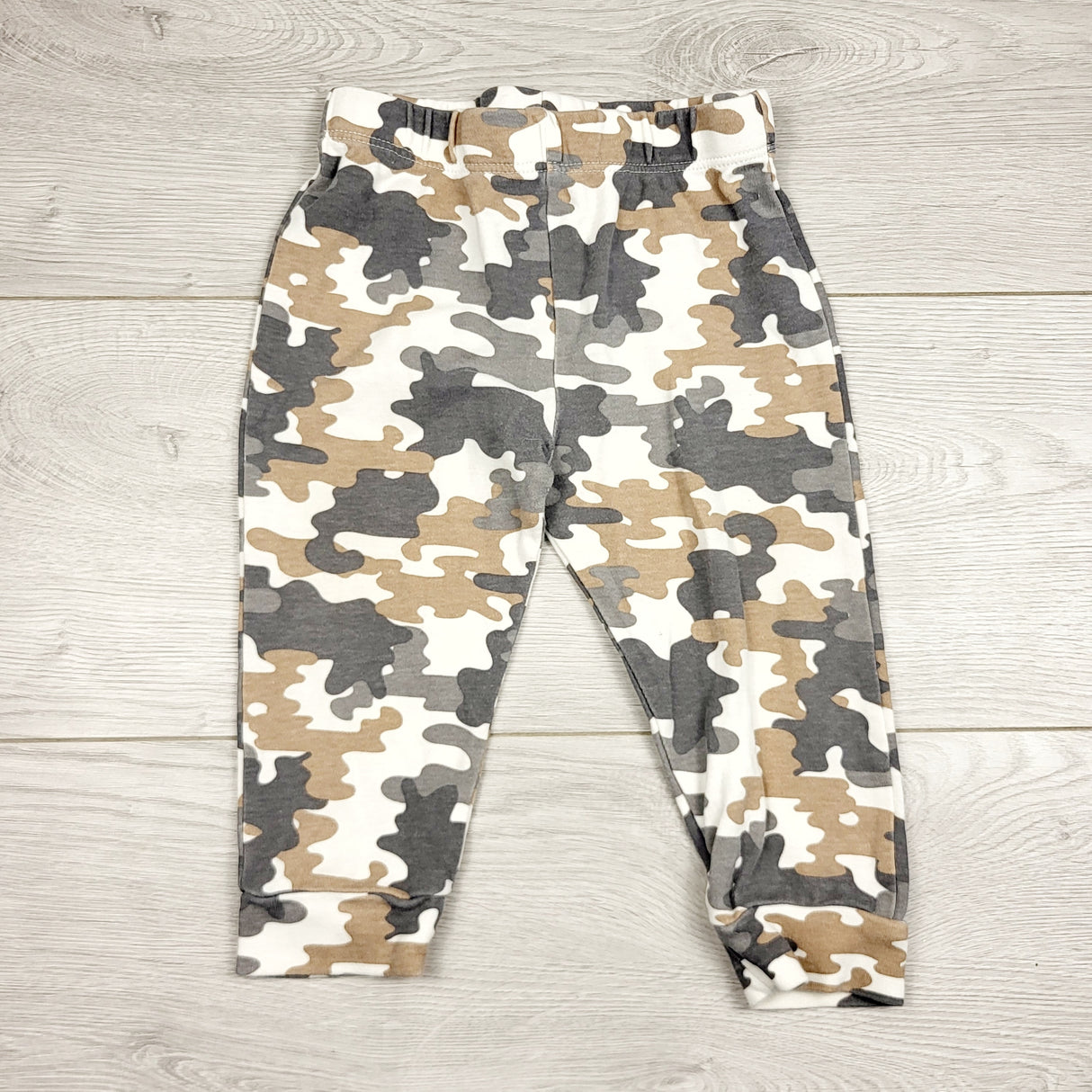 LMAC2 - Pekkle camouflage cotton pants. Size 18 months