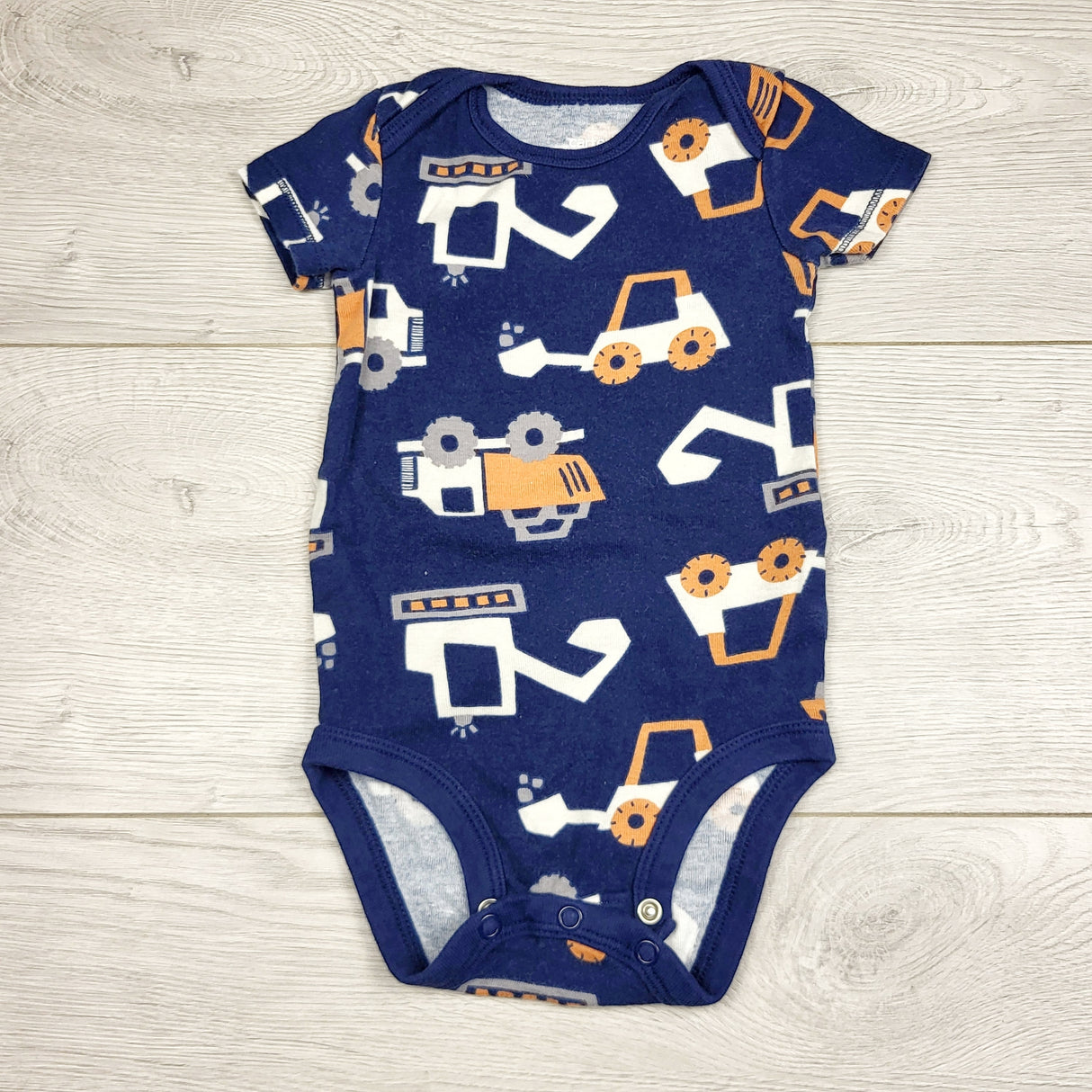 LMAC2 - Carters navy construction themed bodysuit. Size 6 months