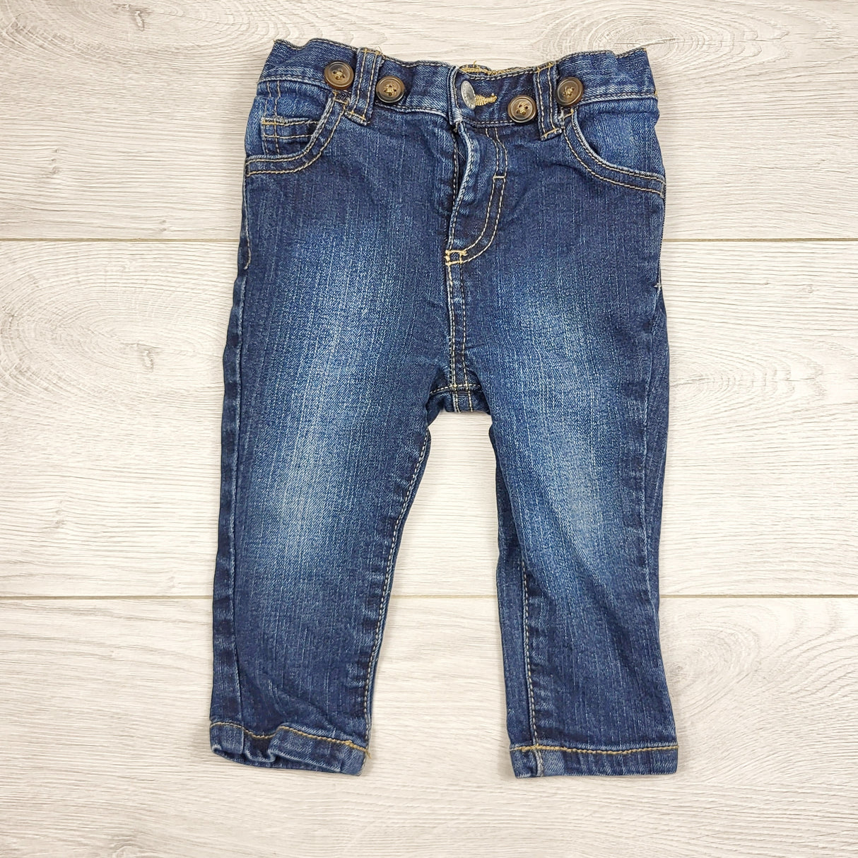 LMAC22 - Joe Fresh distressed jeans. Size 6-12 months