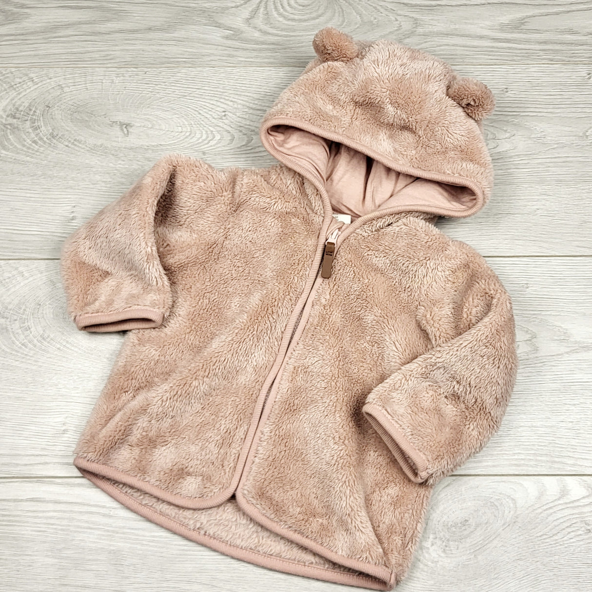 RUBH1 - H and M pink faux fur zip up hoodie. Size 4-6 months