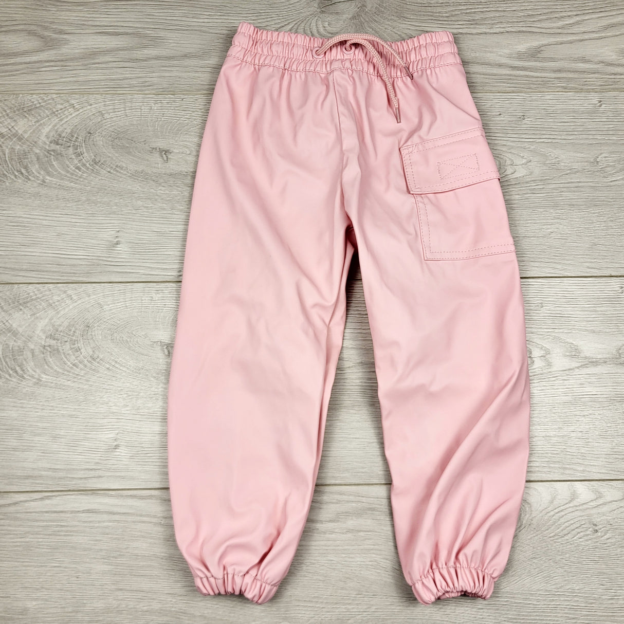 DMKY2 - Hatley pink rain pants. Size 2T