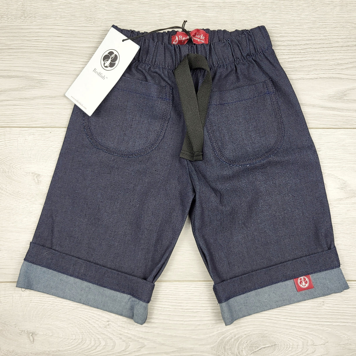 HWIL1 - NEW - Deadstock Redfish Kids denim shorts. Size 6