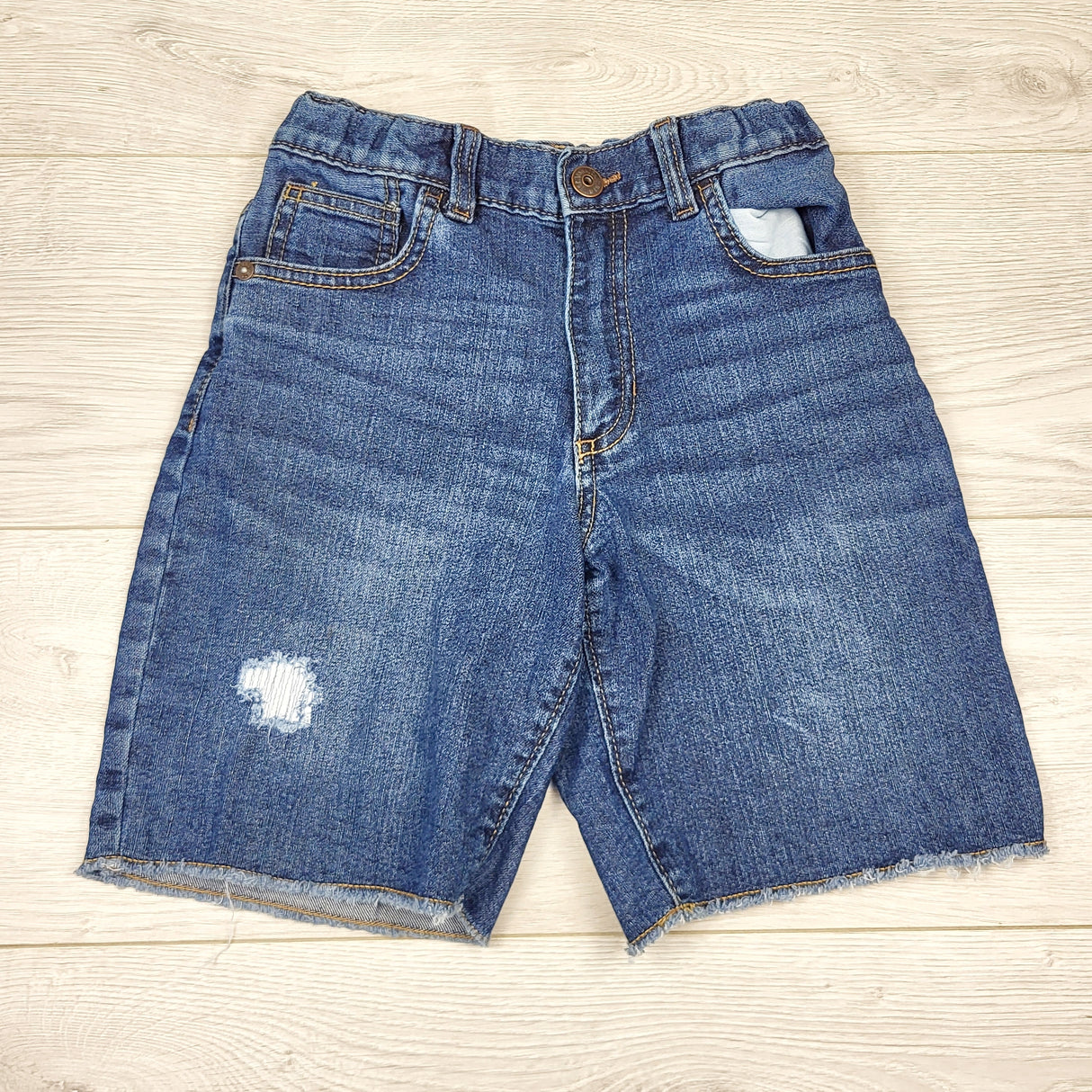 MYOUS2 - Oshkosh denim shorts. Size 7