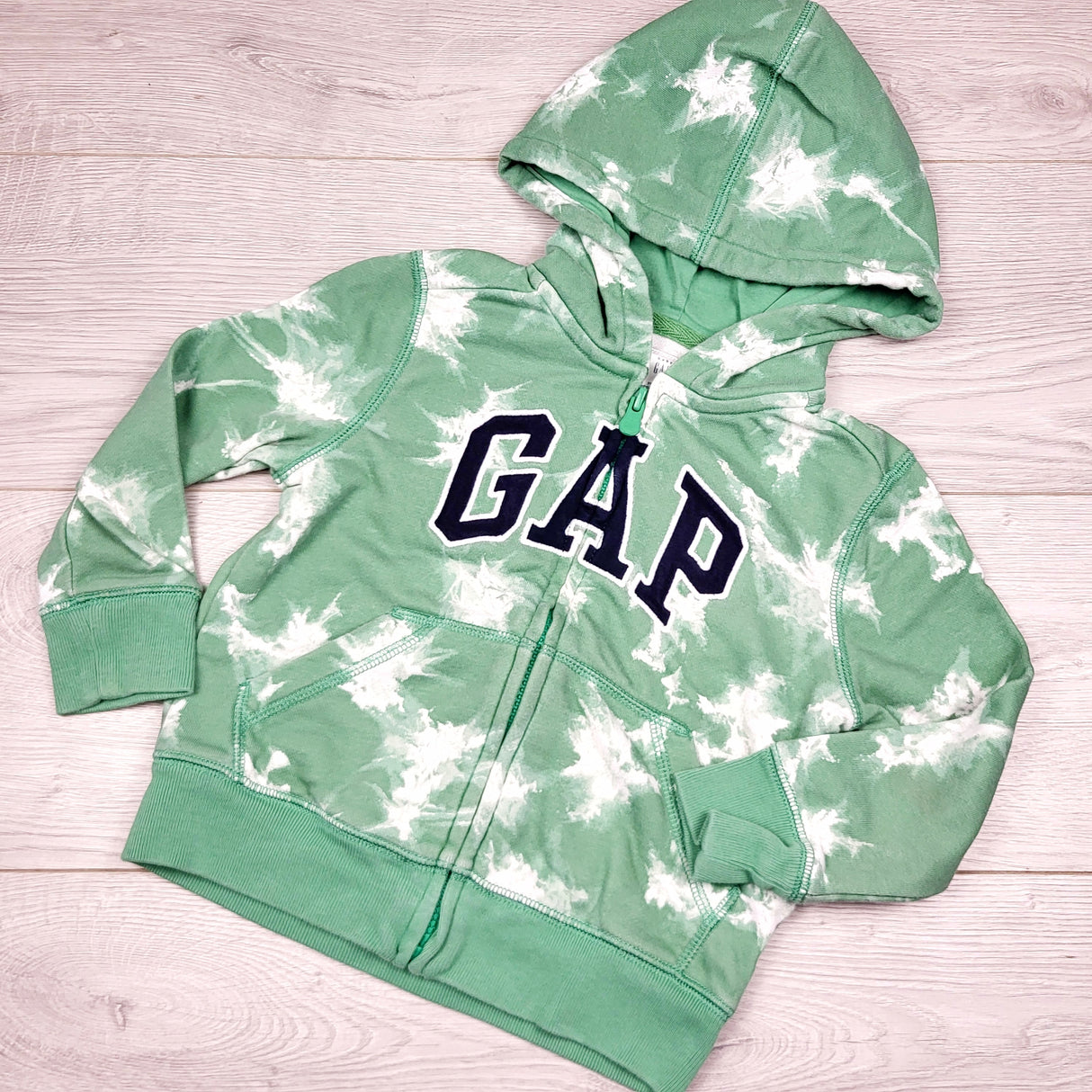 PETP2 - Gap green tie dyed zip up cotton hoodie. Size 3T