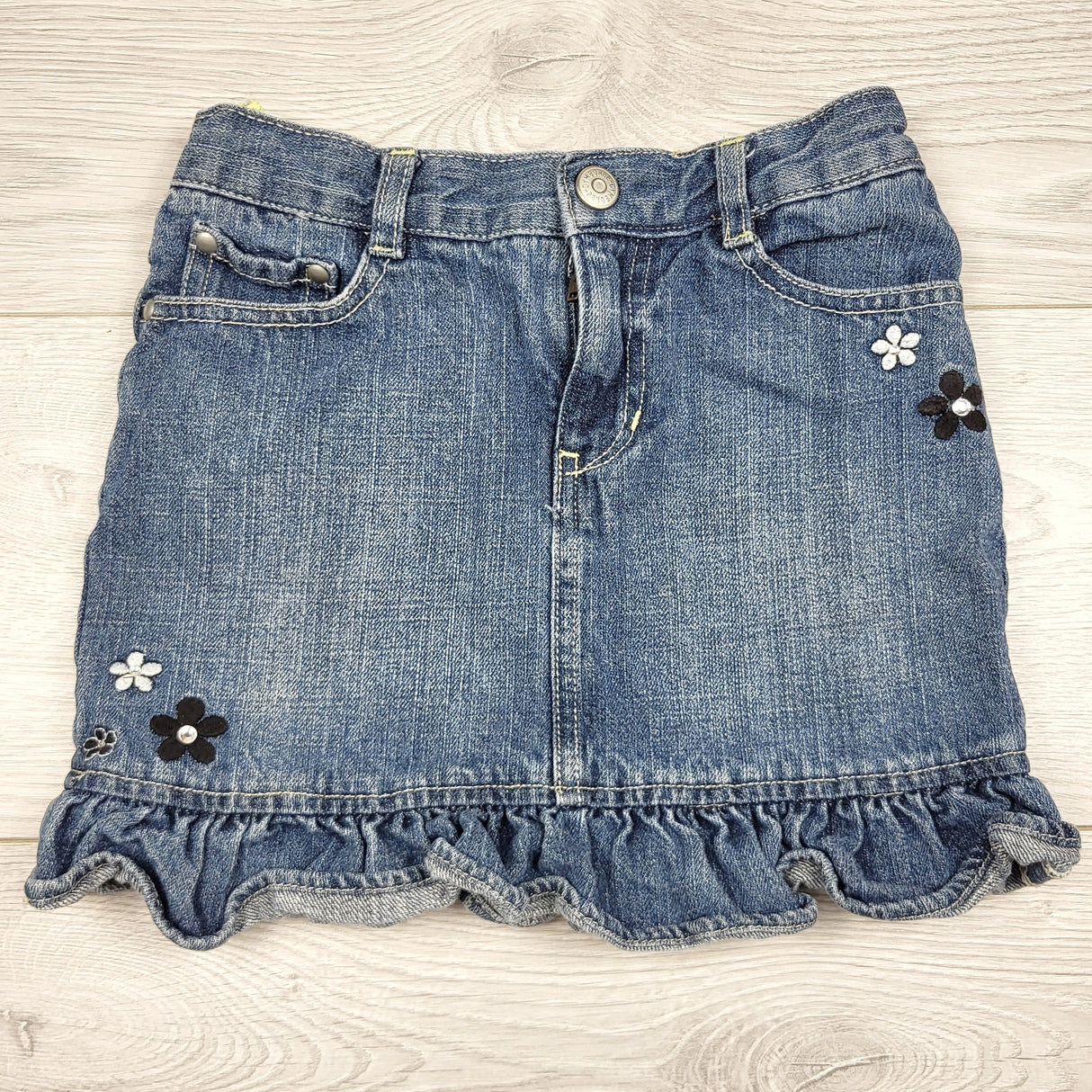 ADAL2 - Gymboree denim skirt with floral embroidery. Size 6