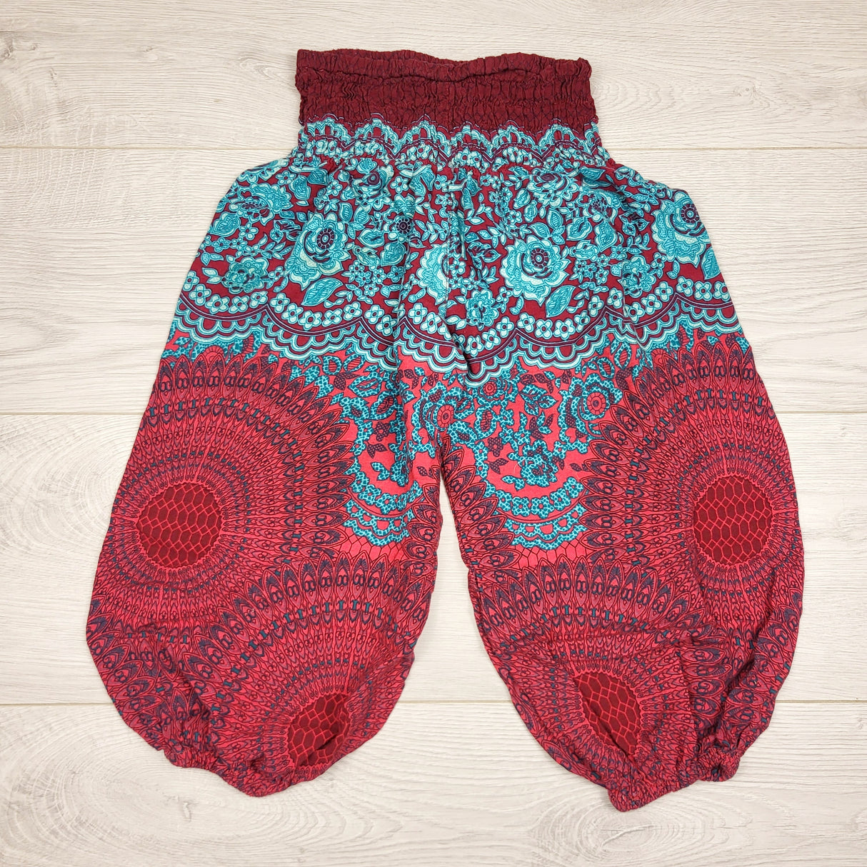 ADAL3 - Princess Mandala Unisex Kid Harem Pants. Size like 4/5T