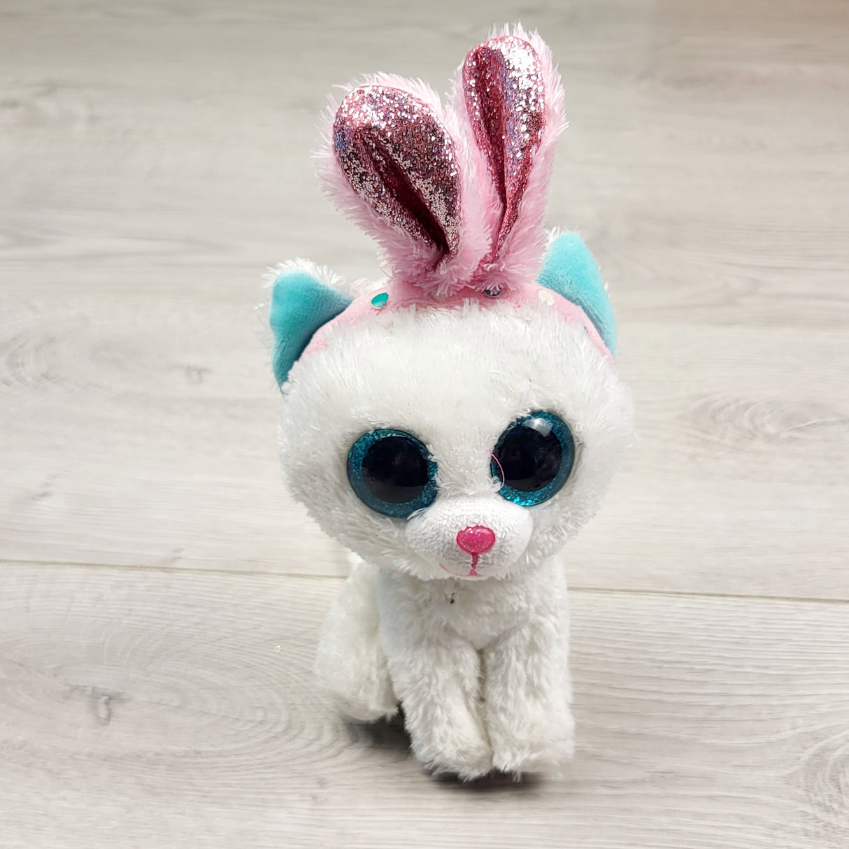 JKZ2 - Ty Easter cat plush