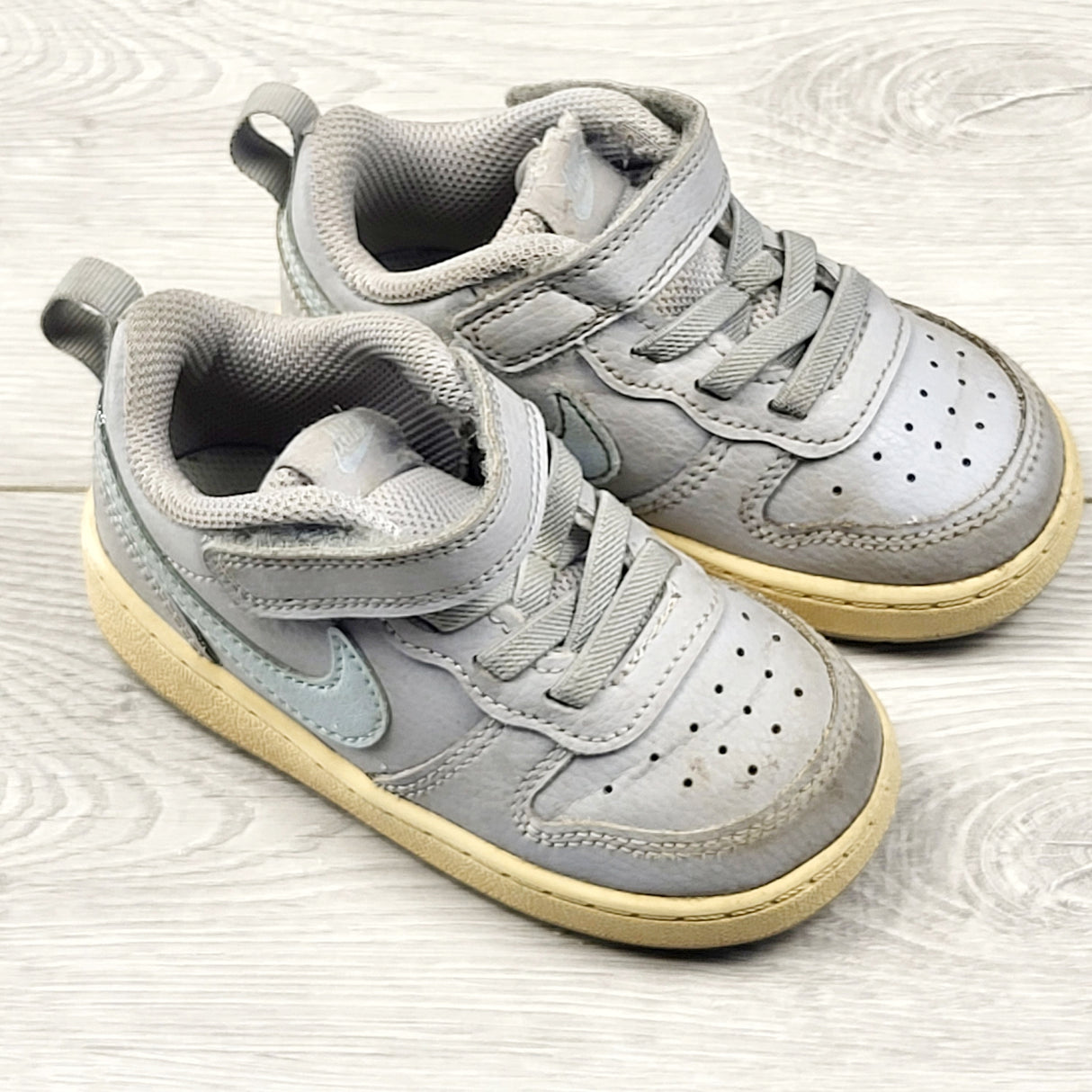 TCAD1 - Nike grey Court Bourough sneakers. Size 7