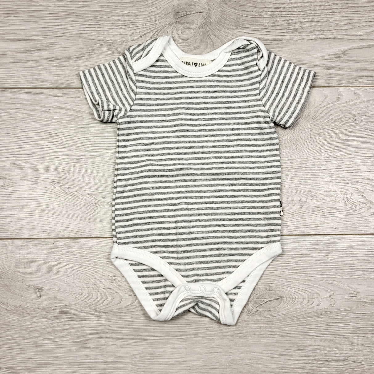 THNG21 - Rabbit + Bear grey and white striped bodysuit. Size 3-6 months