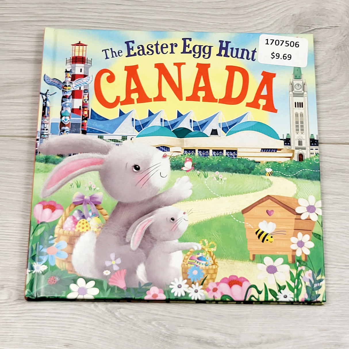 JLSN1 - The Easter Egg Hunt Canada. Hardcover book