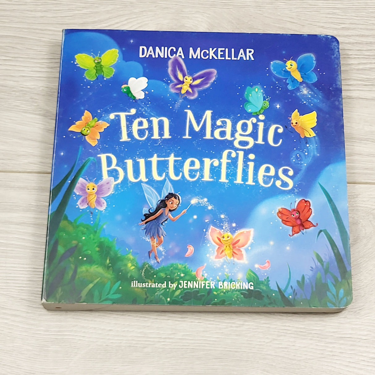 JLSN1 - Ten Magic Butterflies. Board book