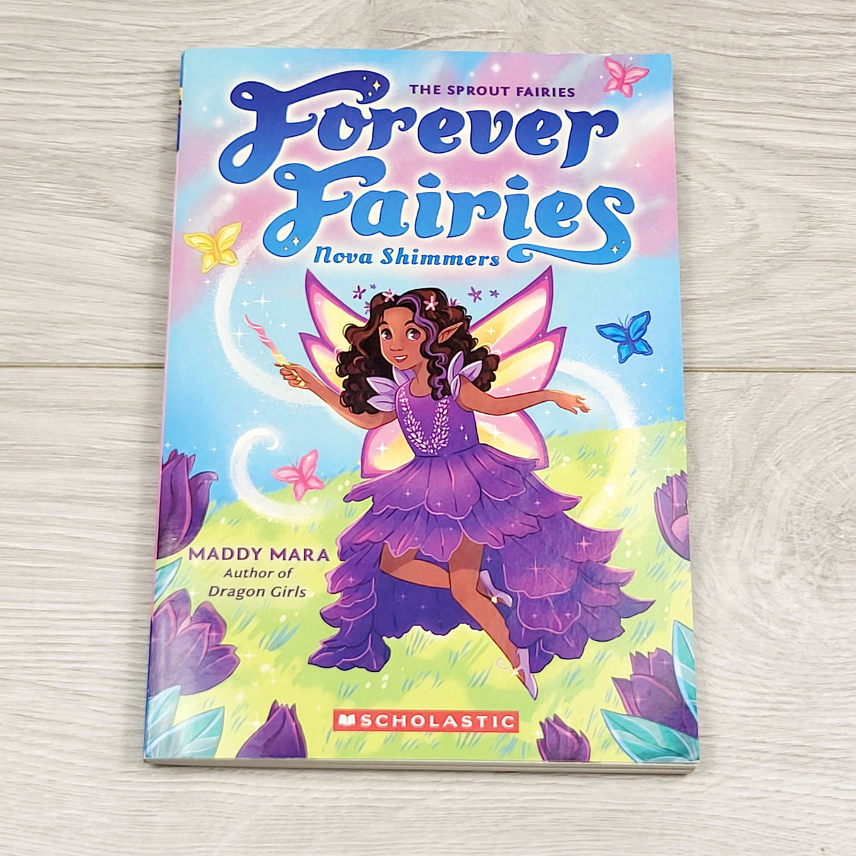 JLSN1 - Nova Shimmers. Soft cover Forever Fairies book