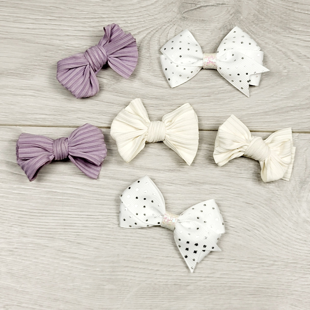 JLSN1 - Lot of bow hair clips