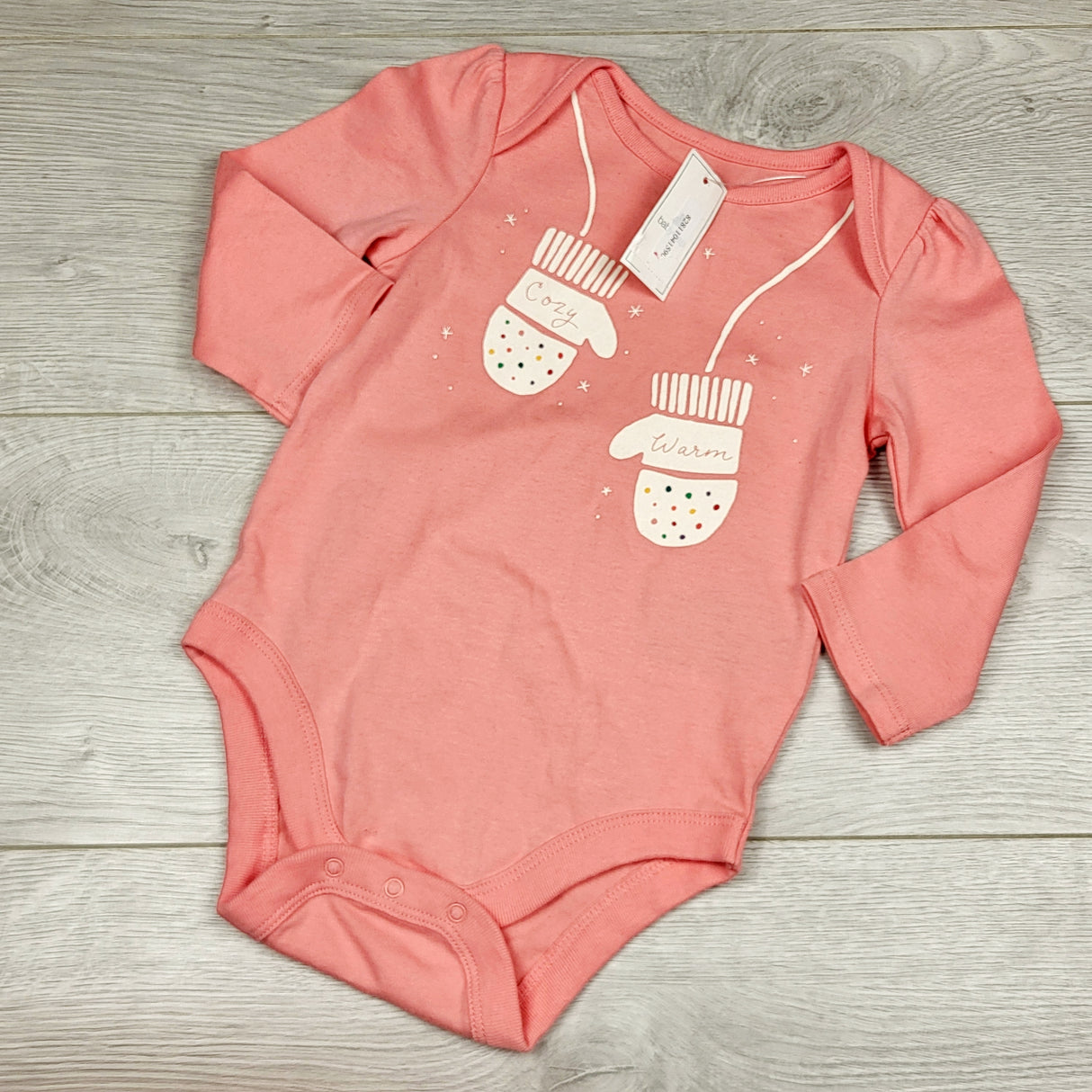 CHFF1 - NEW - Gap pink bodysuit with mittens. Size 6-12 months