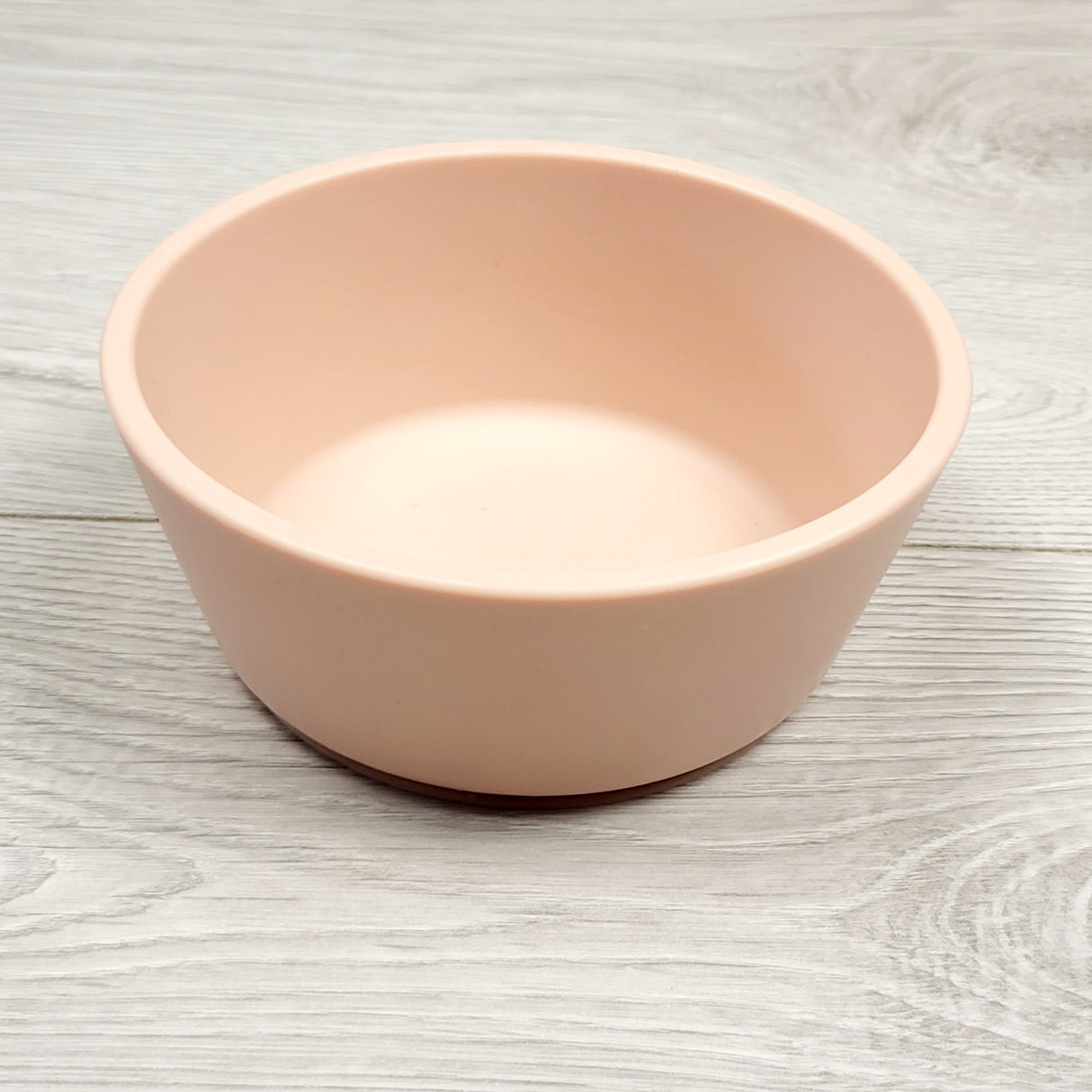 BMAC1 - Mushie pink silicone bowl