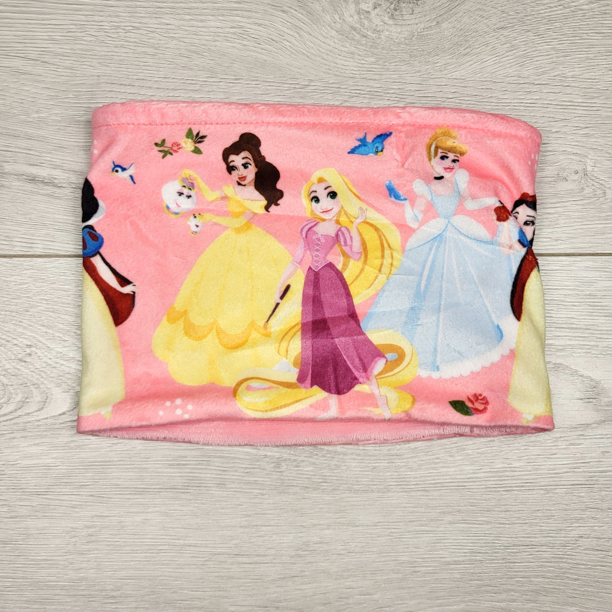 JLSN4 - Disney Princesses pink fleece neck warmer