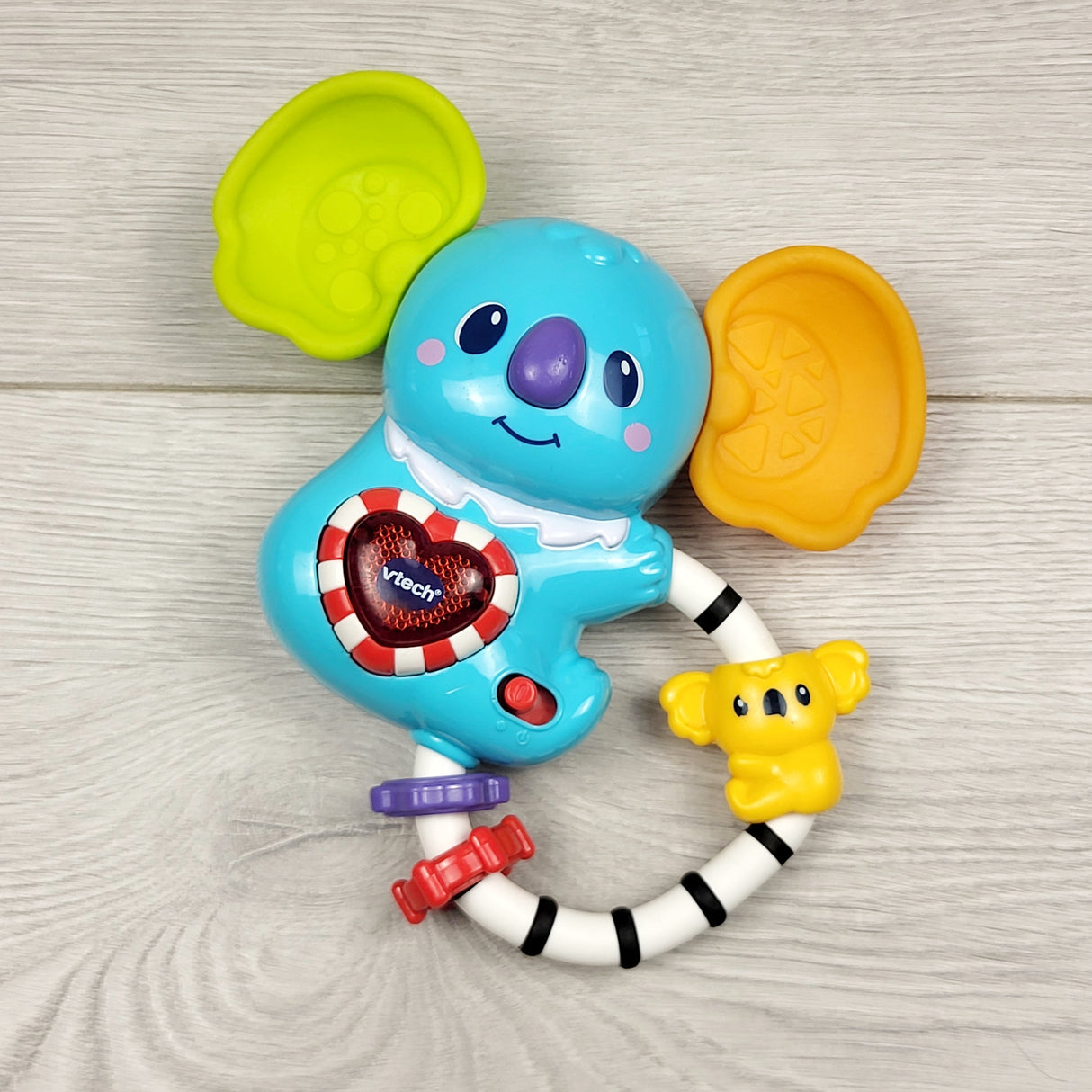 CRTH1 - Vtech Twist and Hug Koala Rattle