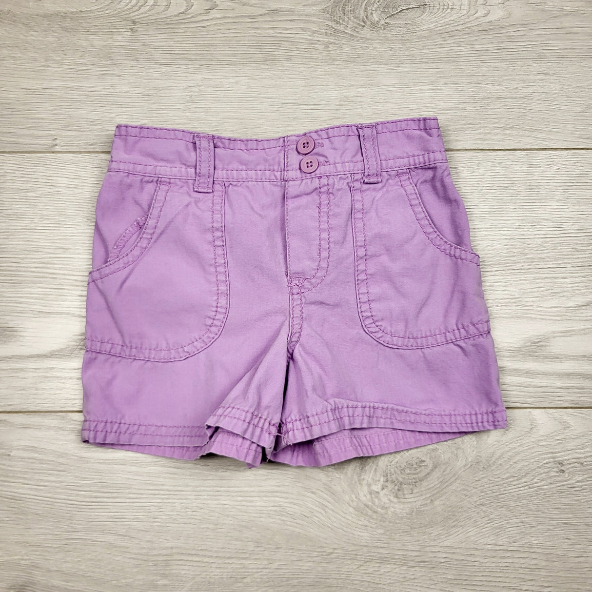 LUGE1 - Circo purple canvas shorts. Size 5T