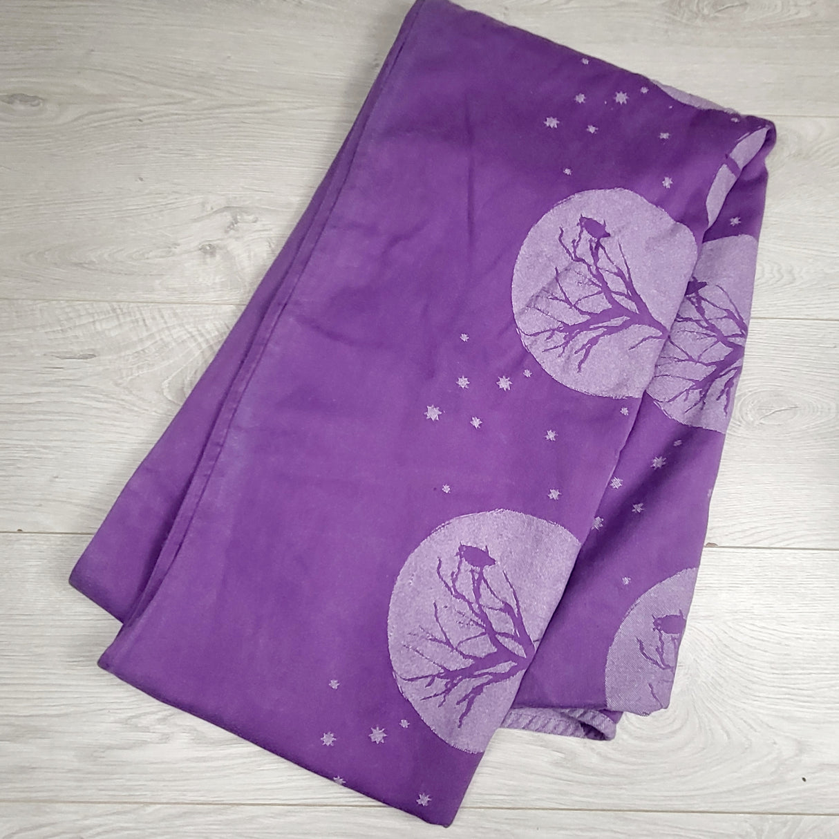 BMAC2 - NatiBaby purple limited release "owls" woven baby carrying wrap