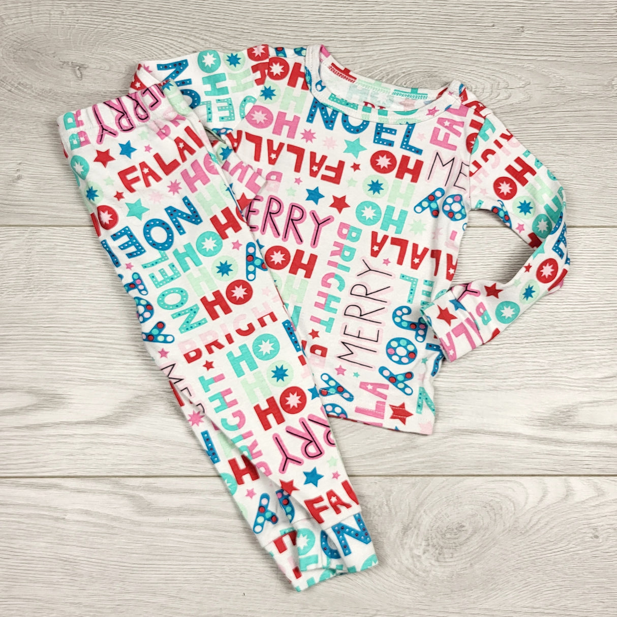 KHEN5 - Children's Place 2pc Christmas themed PJs. Size 6-9 months