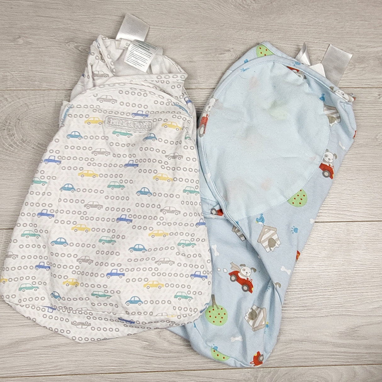 KHEN5 - SwaddleSure pair of swaddle. Newborn size