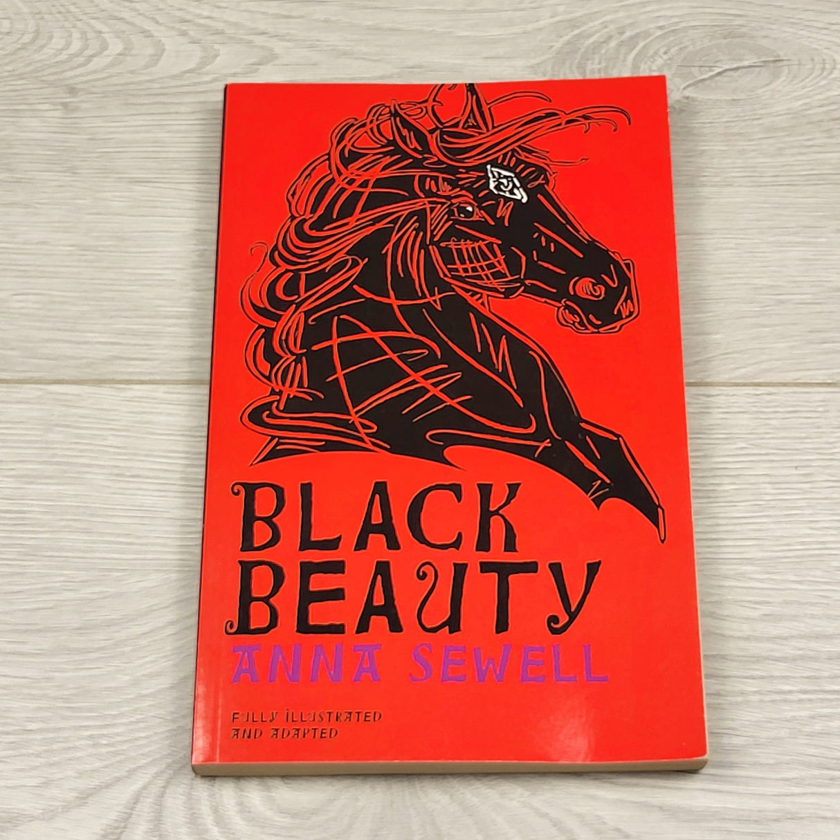 SPLT2 - Black Beauty. Soft cover chapter book