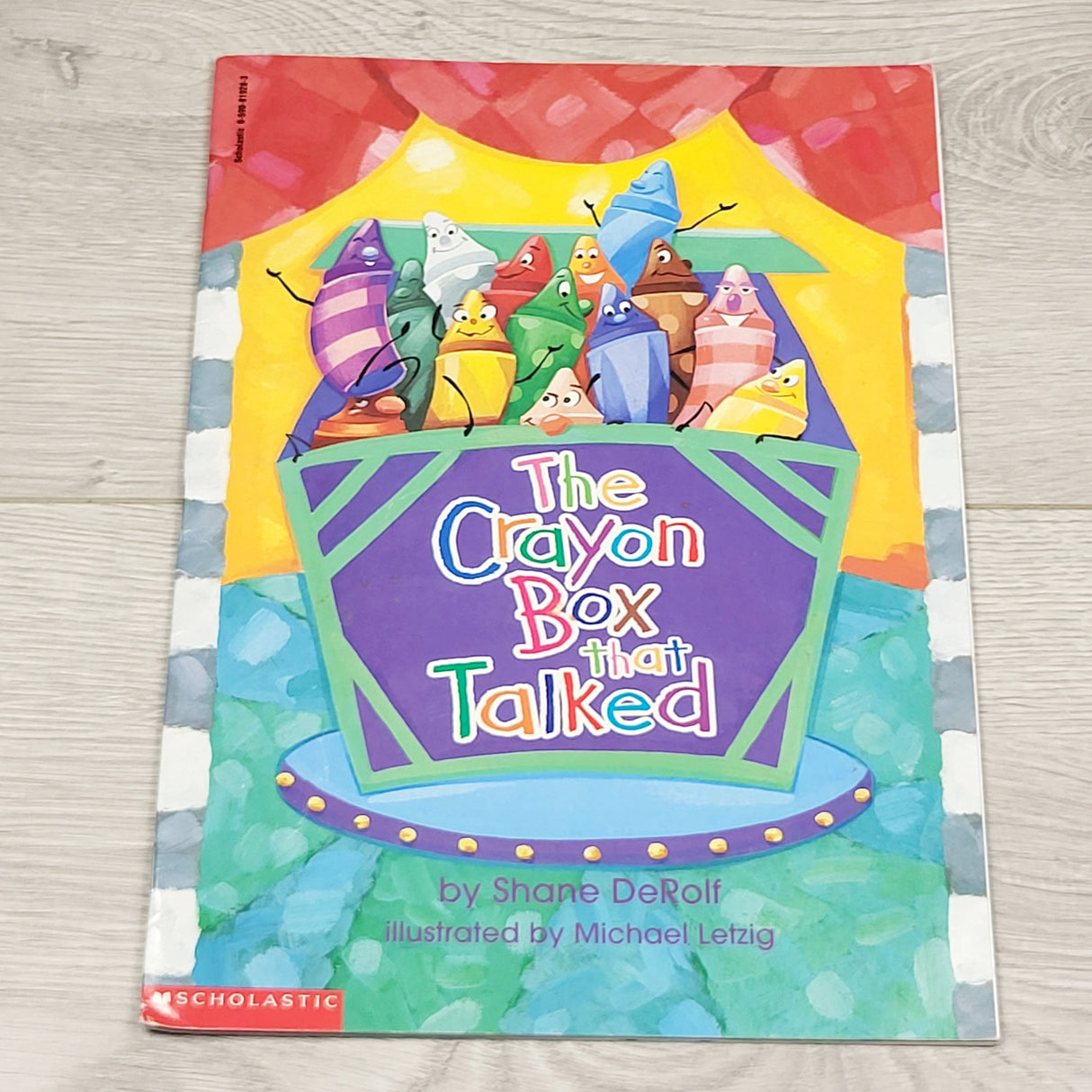 SPLT2 - The Crayon Box That Talked. Soft cover book