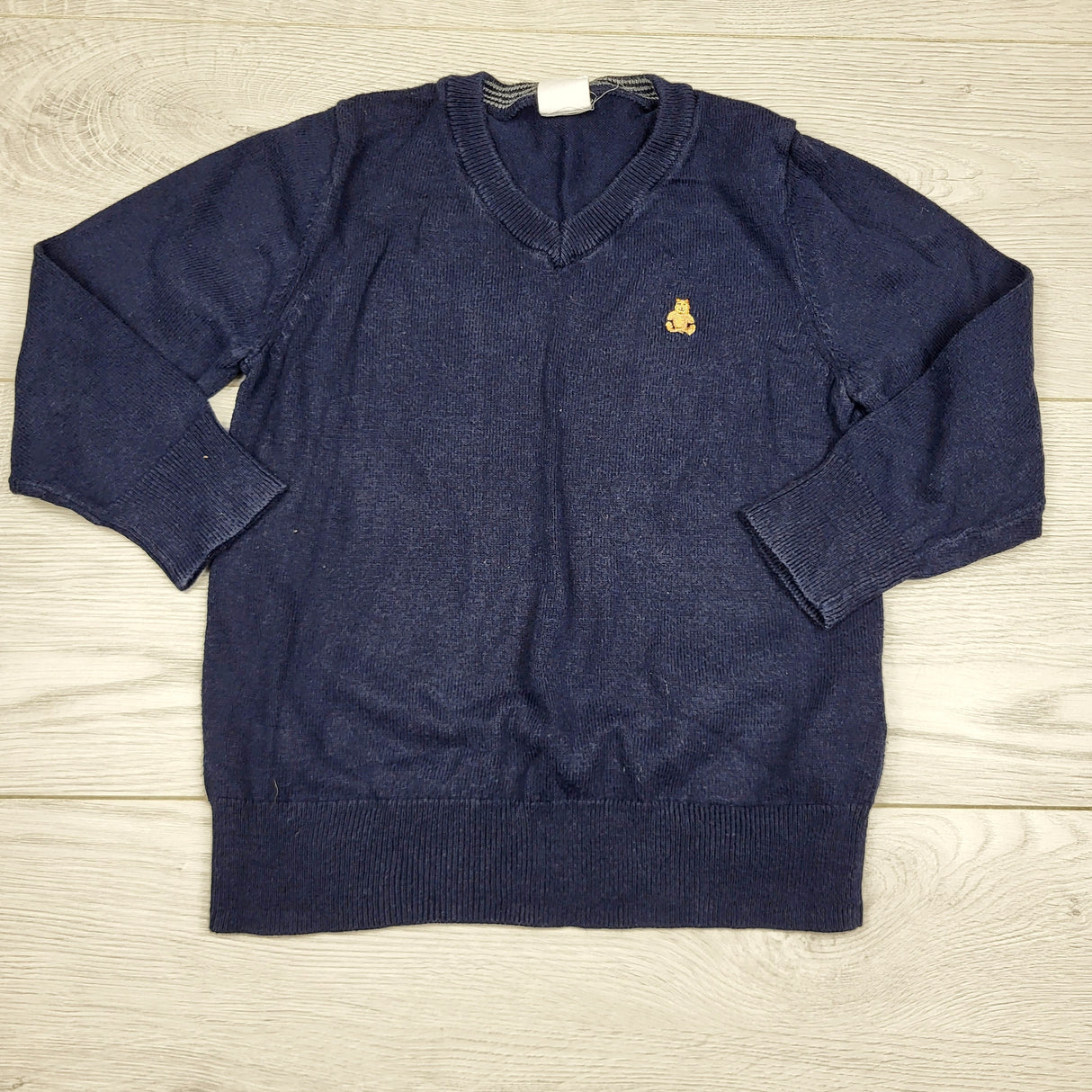 ULRT2 - Gap navy v-neck sweater. Size 3T