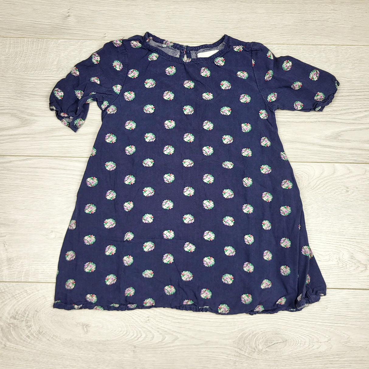 NKLB1 - Old Navy navy floral print rayon dress. Size 3T