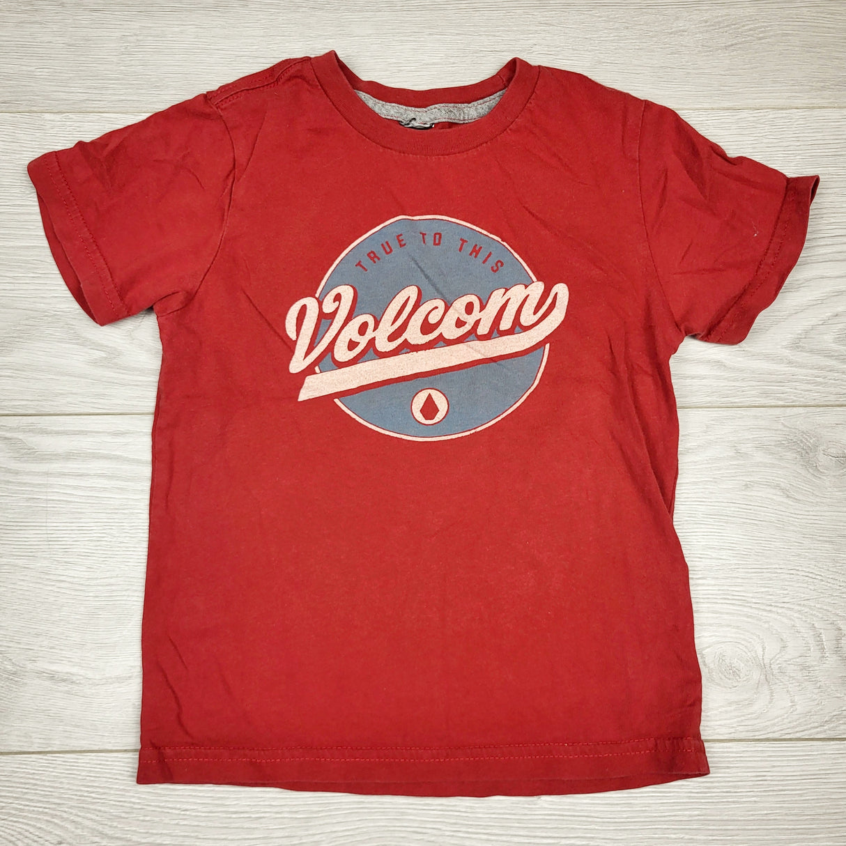 SMRSH1 - Volcom red t-shirt. Approx size 3T