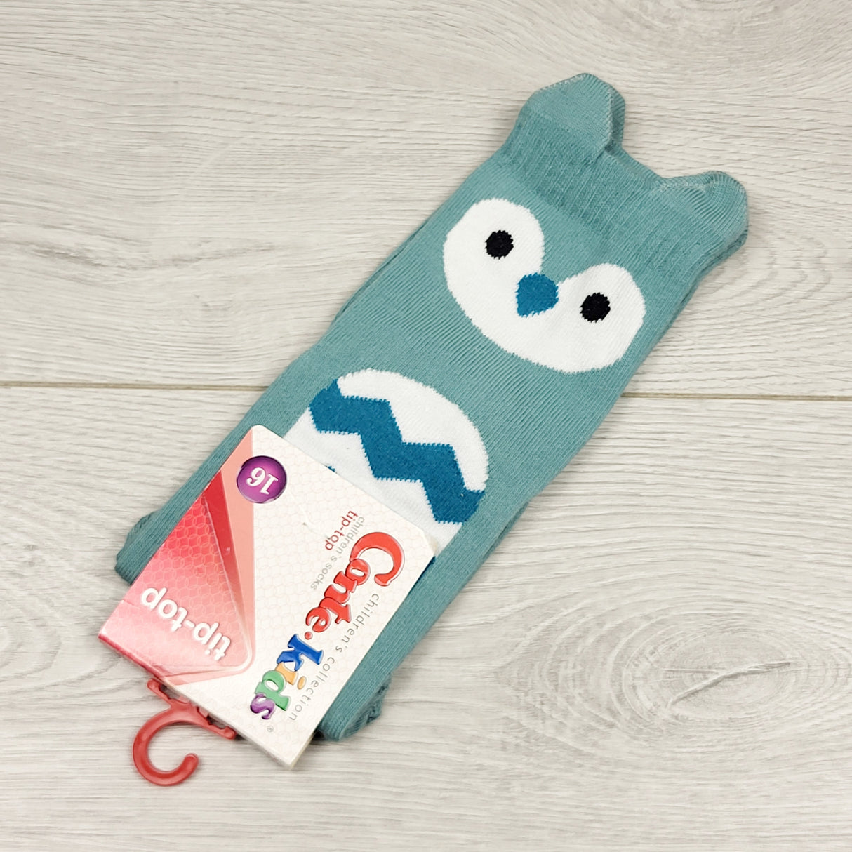 VKB1 - NEW - Owl socks. Approx size 9