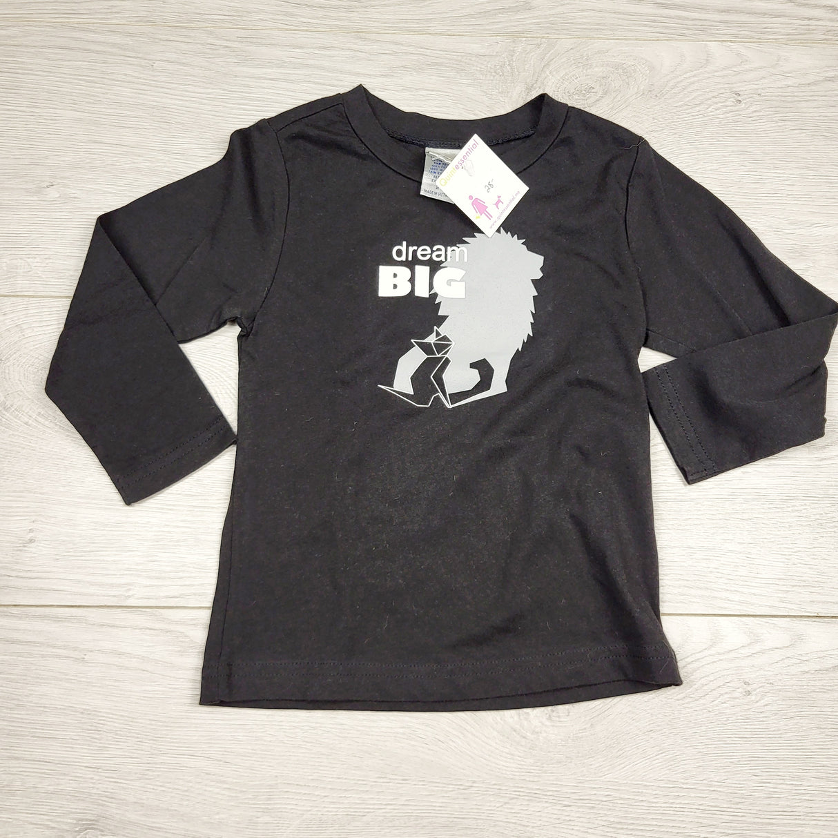 SRIS11 - NEW - Quintessential black handmade "Dream Big" top. Size 2T