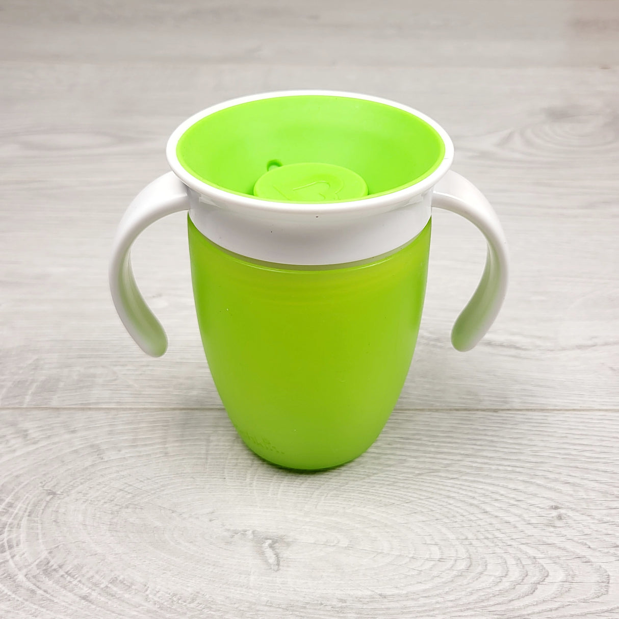 SMRSH2 - Lime green trainer cup