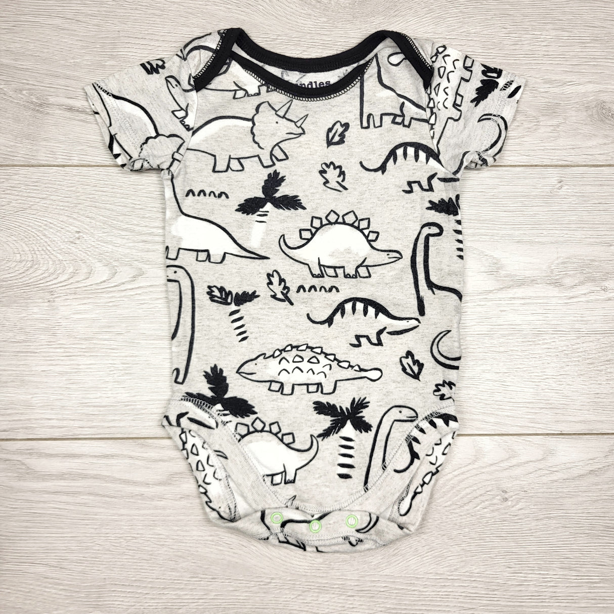 SMRSH3 - Bundles grey dinosaur bodysuit. Size 6-9 months