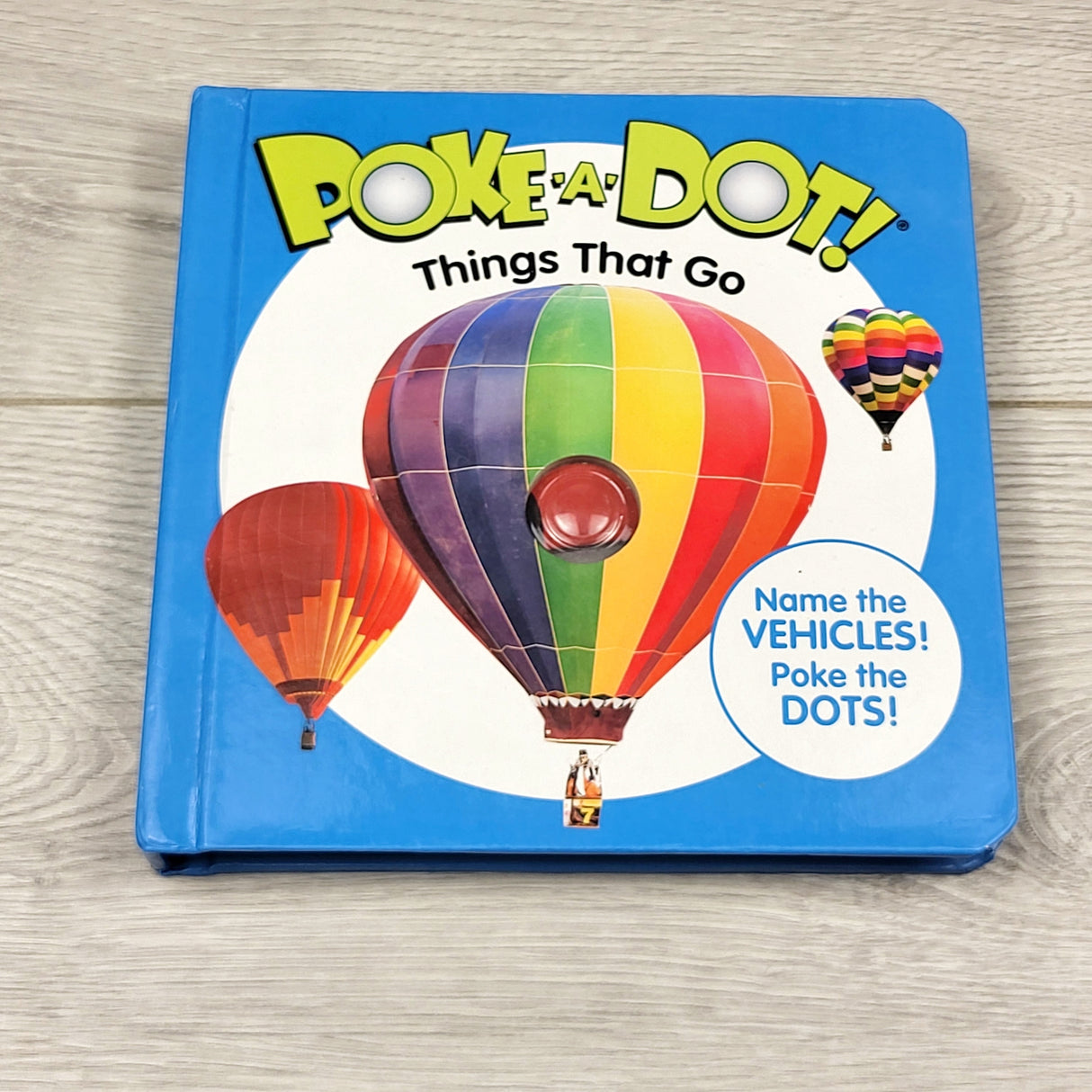 APPL1 - Things That Go. Poke-a-dot board book