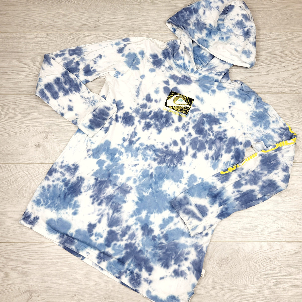 AWLS2 - Quiksilver blue tie dyed hooded shirt. Size 12