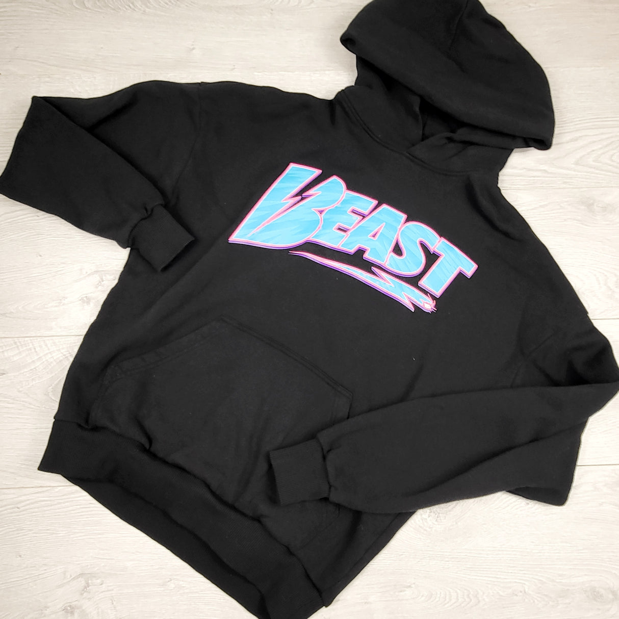 AWLS2 - Mr. Beast bolt hoodie. Adult XXS