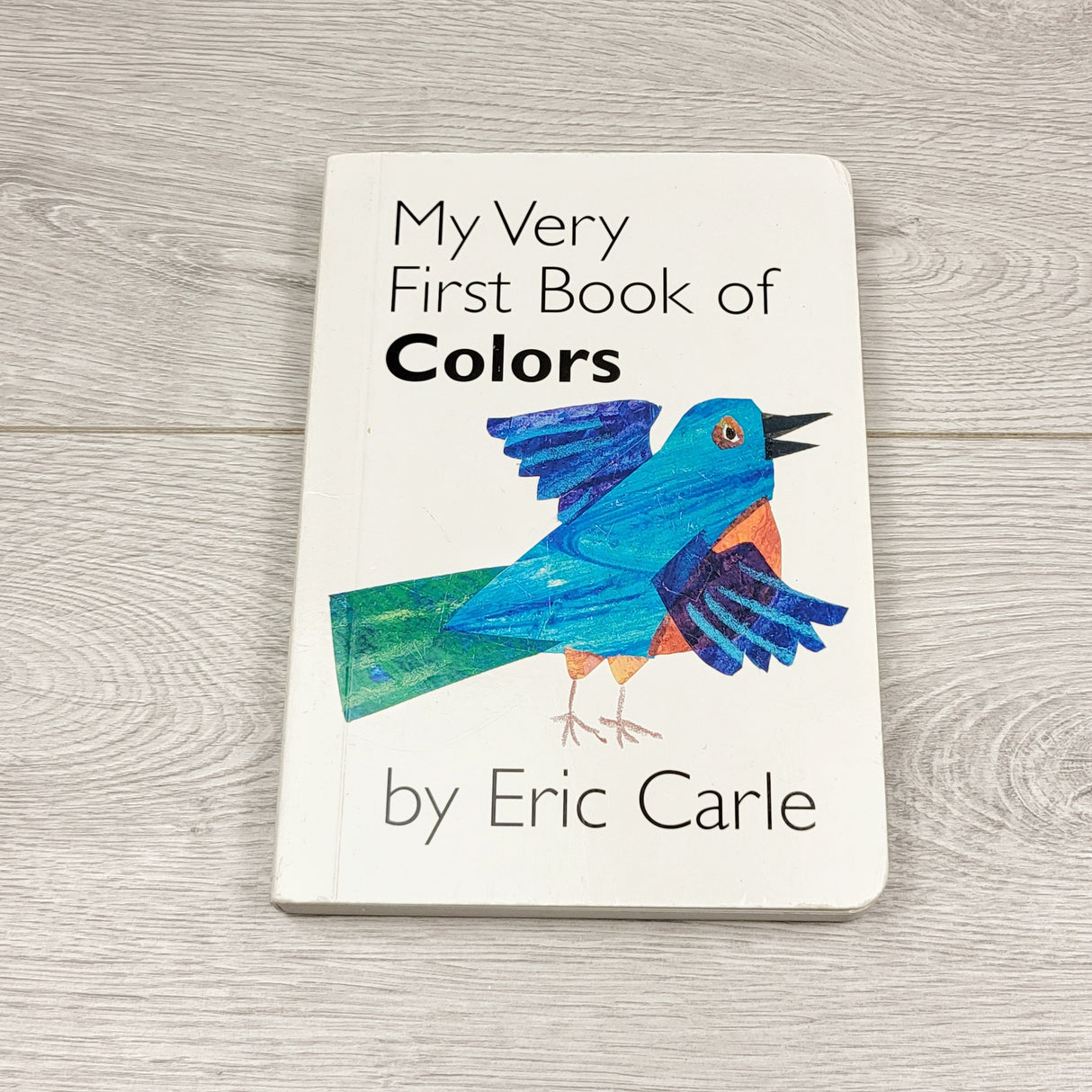 CHLV2 - My Very First Book of Colours. Board book