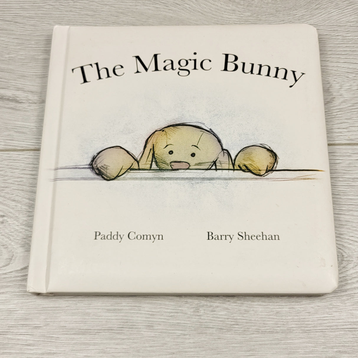 CHLV2 - The Magic Bunny. Jellycat board book