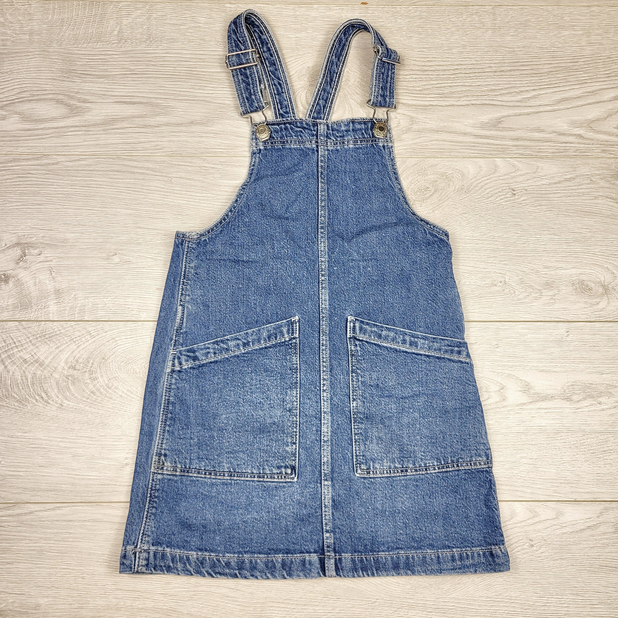 LBYL2 - H and M denim bib dress. Size 5/6