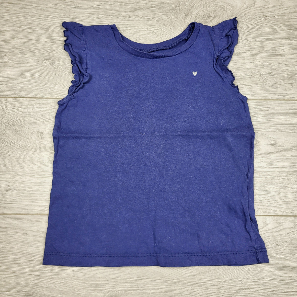 LBYL2 - Carters navy t-shirt with ruffle sleeves. Size 4T