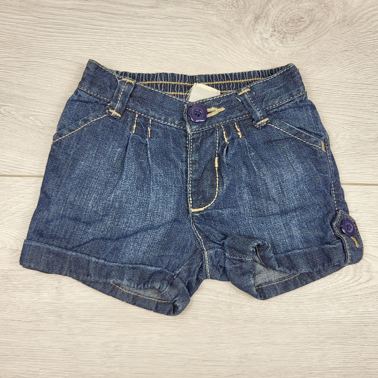 LBYL2 - Old Navy denim shorts with pleats. Size 3-6 months